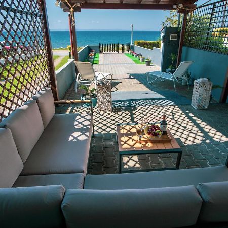 Seashell Luxury Apartment Нікіті Екстер'єр фото