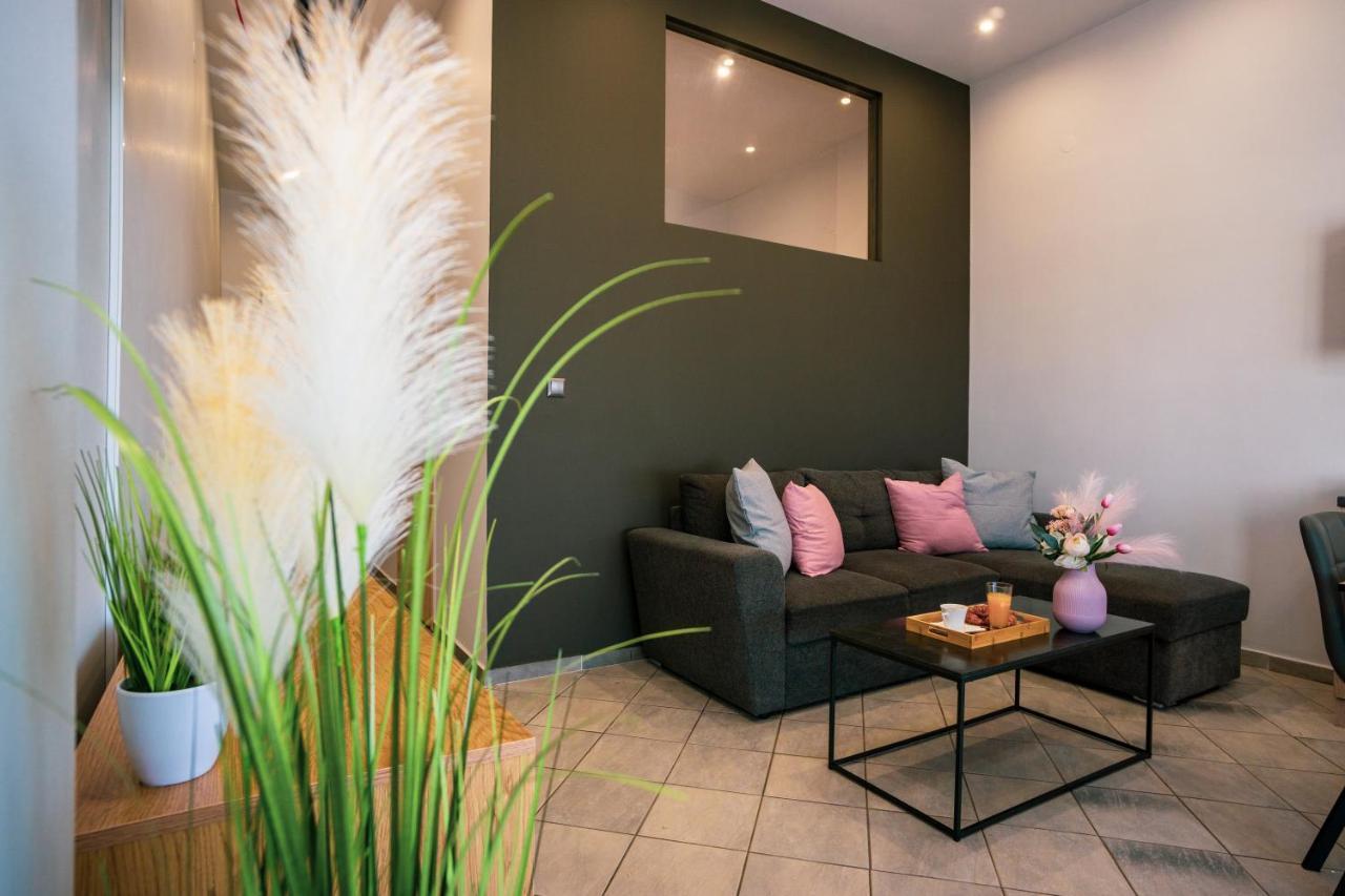 Seashell Luxury Apartment Нікіті Екстер'єр фото