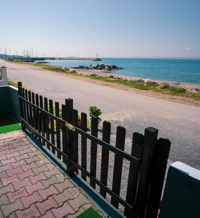 Seashell Luxury Apartment Нікіті Екстер'єр фото