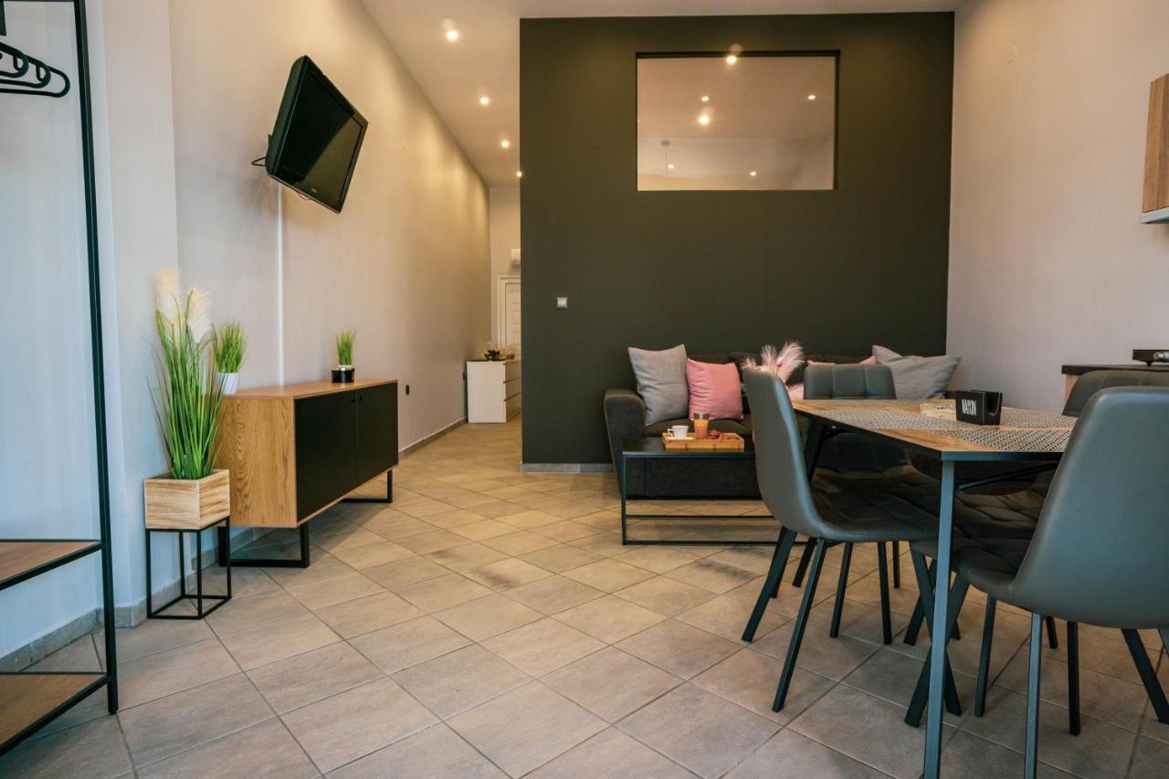 Seashell Luxury Apartment Нікіті Екстер'єр фото