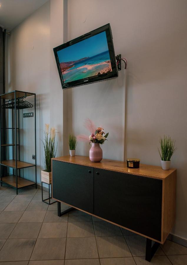Seashell Luxury Apartment Нікіті Екстер'єр фото
